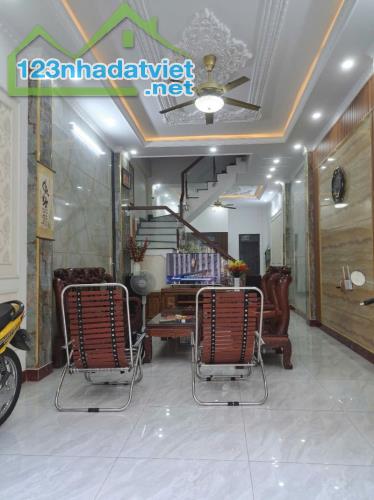 Bán gấp nhà 4 tầng 4pn, 60m2, DT 743, Bình Chuẩn, Thuận An, Bình Dương. Chỉ 3.9 tỷ. - 4