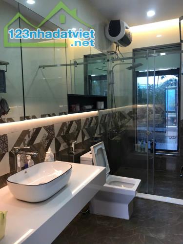 Cho thuê nhà vườn tại Đông La 520m2. 3PN, full đồ cao cấp, 15tr/tháng, gần Tố Hữu, gần - 4