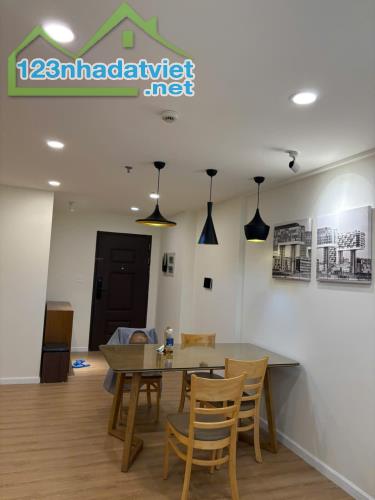 Cần cho thuê căn hộ Scenic valley1, PMH, Q7, DT 77m2, TK 2PN nhà đẹp, giá chỉ 18 triệu - 2