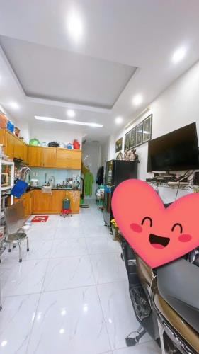 Bán gấp nhà đẹp ở ngay Tôn Đản, sát mặt tiền 29m2, 5T, SHR, hoàn công đủ, nhỉnh 5 tỷ. - 3