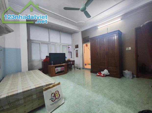 CHO THUÊ NHÀ NGUYÊN CĂN PHỐ KIM MÃ, BA ĐÌNH, 35M2, 5 TẦNG, LÔ GÓC, SẴN NỘI THẤT, GẦN PHỐ - 1
