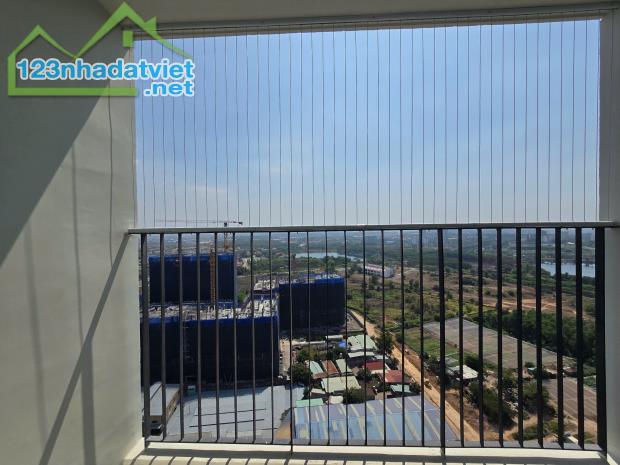 Tháp Green Topaz- Bcons City- cho thuê căn Góc 59m2 FULL NỘI THẤT