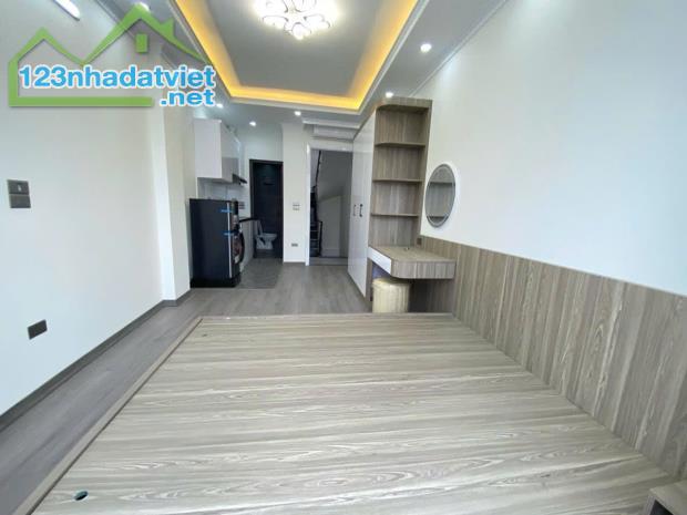 CCDV TRẦN DUY HƯNG💥 60 M2 x 7T💥 MT 6M💥 21 TỶ💥 GẦN PHỐ💥 NGÕ TO💥 DÒNG TIỀN 1 TỶ/NĂM - 3
