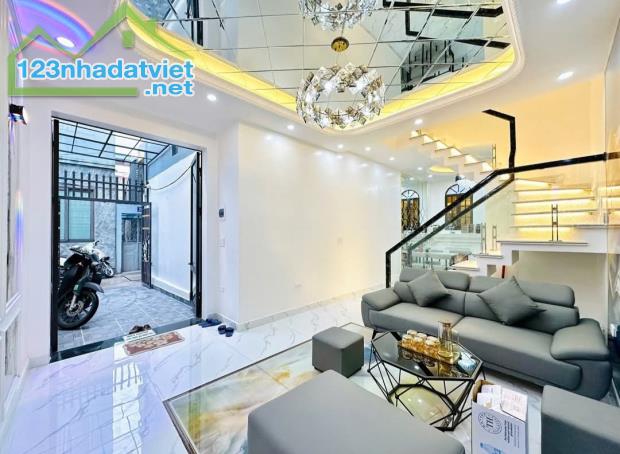 Bán nhà Lê Lai, Máy Tơ, Ngô Quyền, Hải Phòng. 3 tầng, 45m2, 2,639tỷ. Ngang 4m, d2