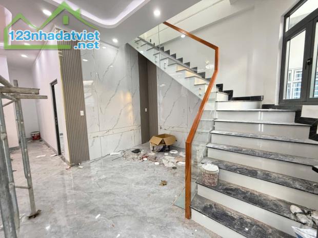 Bán nhà 1 lầu 1 trệt phường Quang Vinh ngay trung tâm Biên Hoà - 1
