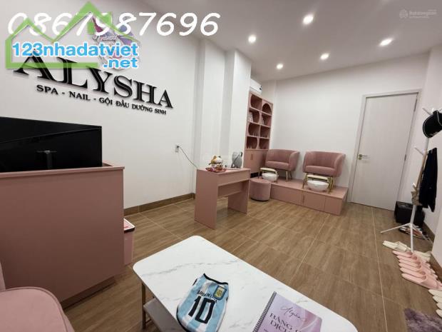 🏡 Bán Nhà Mới Xây Năm 2025 – Full Nội Thất – Hẻm Ô Tô Trung Tâm TP Nha Trang – Gần Biển