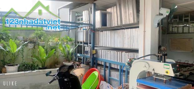 Hóc Môn BÁN NHÀ XƯỞNG MẶT TIỀN ĐƯỜNG TRUNG LÂN  400m2 gần Phân Văn Hớn giá hơn 15ty - 3