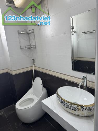 Nhỉnh 4.5 tỷ, 87m2, căn hộ 03 ngủ, 02 WC, Sổ đỏ, KĐT Thành phố giao lưu, Phạm Văn Đồng - 4