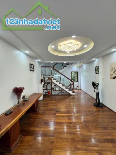 NHÀ NGUYỄN QUÝ YÊM - 4X24M - 3 TẦNG MUA Ở NGAY – 5PN - GIÁ CHỈ 8.2 TỶ (TL) - ĐƯỜNG 12M – - 1