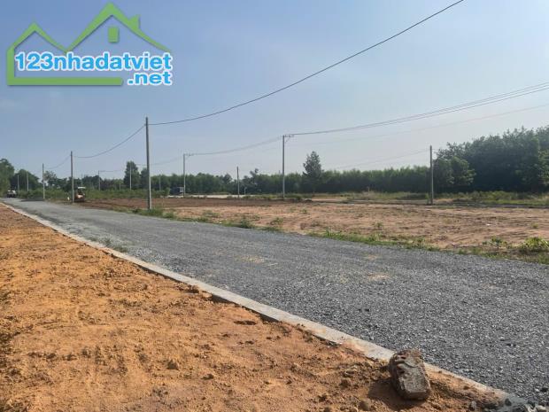 Đất nền thổ cư liền kề sân bay Long Thành. 500 triệu, sang tên ngay. sổ riêng. - 2