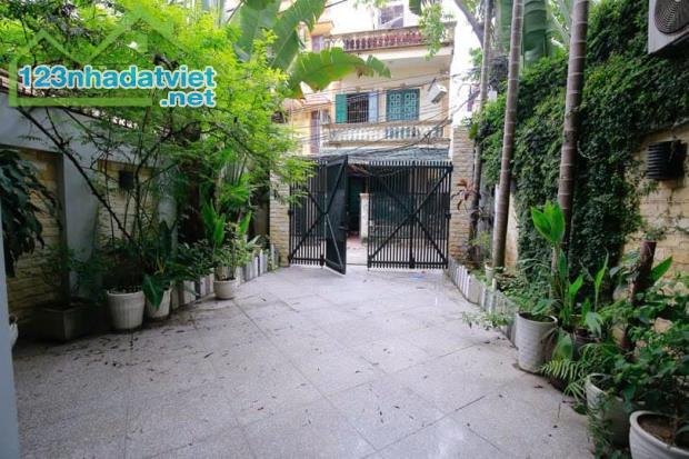 🔅 Biệt Thự Sân Vườn Phố Đặng Thai Mai, Tây Hồ, Gara Ô tô, 135m2 4T MT 6m, Chỉ 49.5 Tỷ 🔅