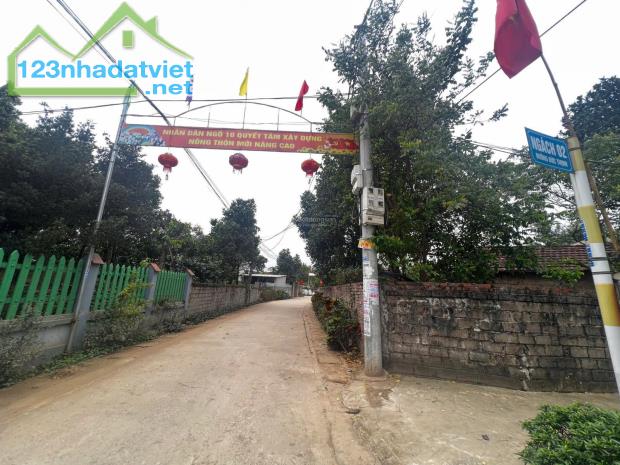 Bán đất tại ĐT 414, Xã Tản Lĩnh, Ba Vì, Hà Nội, 10 triệu / m2, 300m2 lô góc 2 mặt tiền - 3