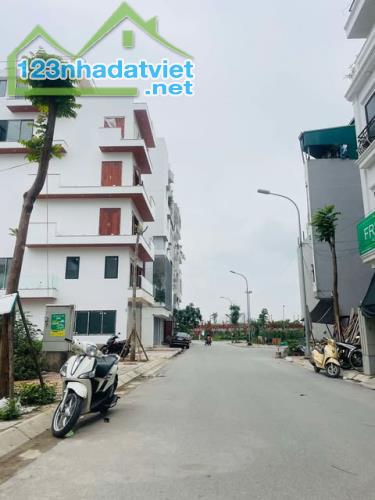 Bán Đất TĐC Ngọc Thụy 90m2 MT6m Vỉa Hè Rộng Kinh Doanh Đầu Tư Dòng Tiền 24.8 Tỷ - 3