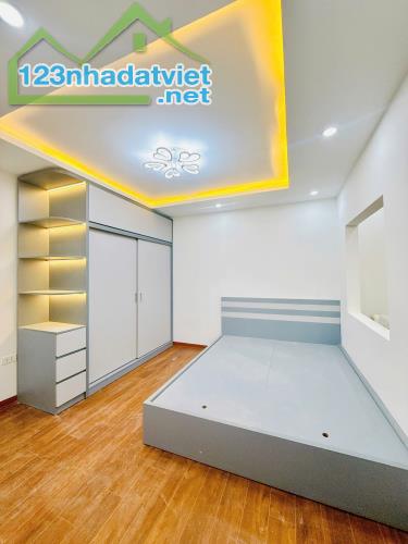 HÓT - MÌNH CHÍNH CHỦ BÁN CĂN TẬP THỂ TOÀ C8 TẠI MẶT PHỐ QUỲNH MAI, Q. HAI BÀ TRƯNG, HÀ NỘI - 1
