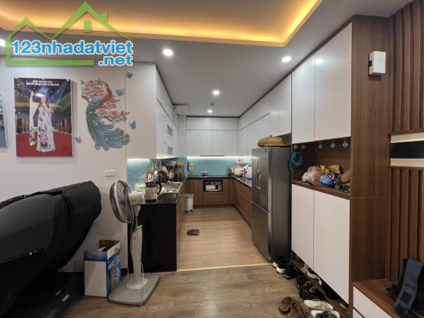 (Tin thật 100%) CH 84m2 x 3PN có slot ô tô tại CC An Bình Plaza - Nội thất cao cấp - Lô - 1