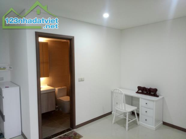 Cực rẻ!  Hoàng Kim Thế Gia gần ngã 4 Bốn Xã nội thất lung linh chính chủ cho thuê 2PN/8tr - 3
