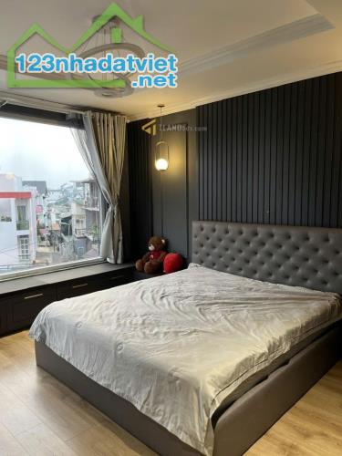 Bán nhà đường ô tô Phan Đình Phùng P.2 Đà Lạ chỉ 4,7 tỷ
