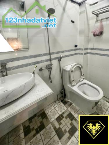 ◄ ★ ► BÁN SIÊU PHẨM NHÀ MẶT ĐƯỜNG KINH DOANH TỐT : ► CHÙA VẼ ( ĐÌNH VŨ ) - ĐÔNG HẢI 2 - HẢ - 2