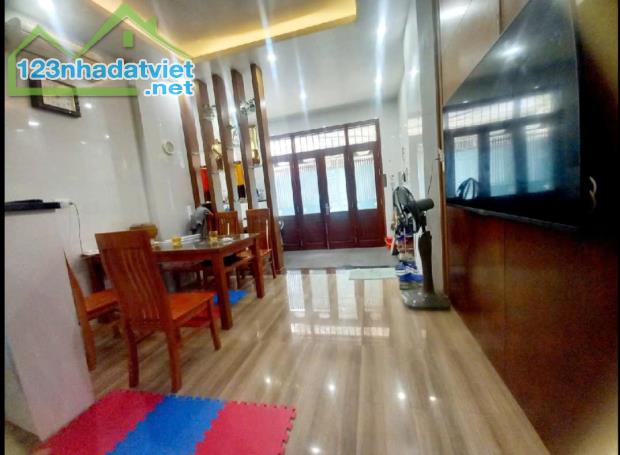 BÁN NHÀ PHỐ 5 TẦNG – ĐẸP NHƯ MƠ TẠI THỤY PHƯƠNG – GIÁ CHỈ HƠN 6 TỶ – Ô TÔ ĐỖ TẬN CỬA! - 1