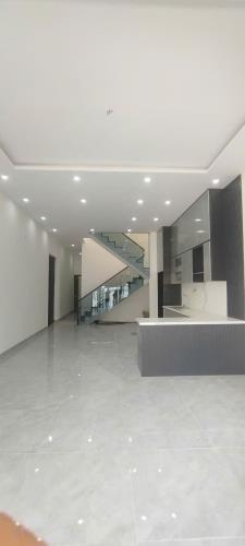 ♣ Kiệt Ô tô Cách Mạng Tháng 8, 120m2, 2 tầng, 4Pn, sân Ô tô, 3.x tỷ - 3