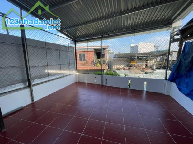 ♣ Kiệt Ô tô Cách Mạng Tháng 8, 120m2, 2 tầng, 4Pn, sân Ô tô, 3.x tỷ - 2