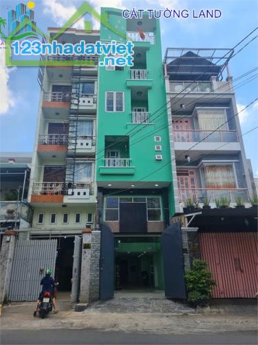 Chính Chủ bán nhà Số 10 ĐÀM THẬN HUY, ngay chợ Tân Hương. Giá TL tốt.