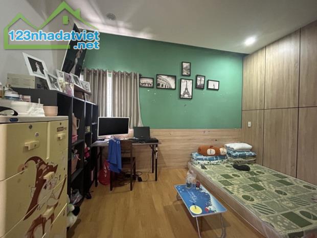 # Kiệt rộng gần Ô tô đậu 149 Lê Đình Lý, 71m2, ngang 5.3m, 2 tầng 4PN, cứng, sạch 3.55 tỷ - 1