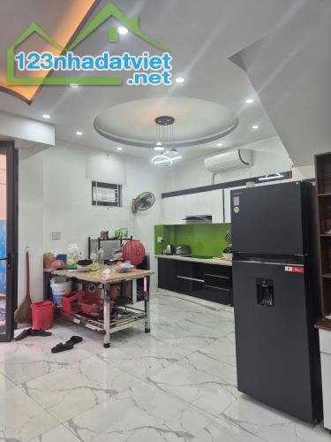 Bán gấp nhà đà nẵng , Cầu Tre, Ngô Quyền, Hp. 2,75 tỷ, 41m2,4 tầng. - 3