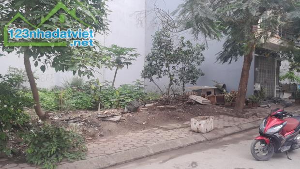 Bán Lô Đất Chợ Hoa Quả, Sở Dầu, HB .2,7tỷ, 40m.