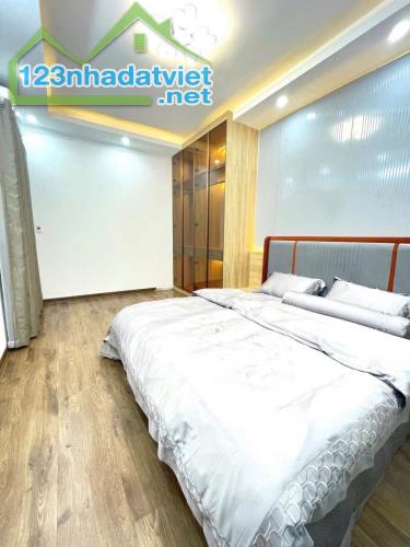 💥BÁN NHÀ AN DƯƠNG VƯƠNG – 30M² – 5 TẦNG – MẶT TIỀN 3.9M – GIÁ 5.75 TỶ💥