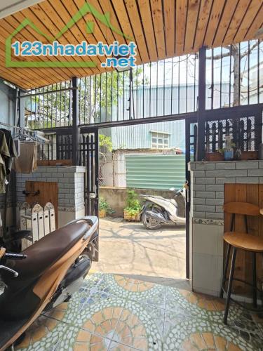 BÁn nhà  2 TẦNG - 1 đời chủ GẤP GẤP - AN PHÚ ĐÔNG - QUẬN 12.  ❗53m2 👉chỉ 3.45 tỷ👈 1 sẹc - 4