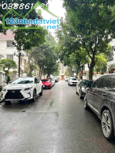 BÁN BIỆT THỰ PHỐ THỤY KHUÊ - 250M² - 4 THOÁNG - MẶT TIỀN QUYỀN LỰC - VIEW HỒ TÂY - GIÁ 65 - 2