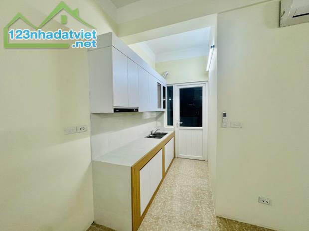 Cho thuê căn hộ Chung cư Nam Trung Yên, 55m2, 2 ngủ, Full đồ vào ở ngay - 4
