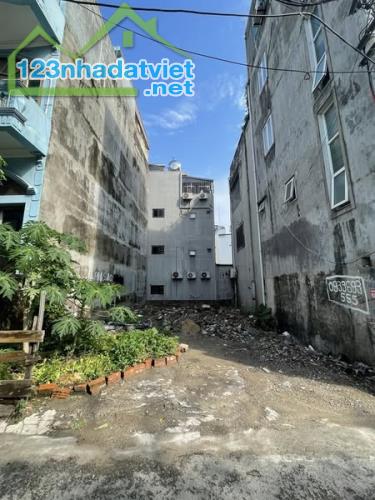 Bán Đất Ngõ 16 Cao Xanh,P.Cao Xanh. DT:100m2,MT:7.12m Siêu Đẹp !!!