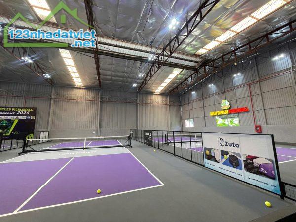Thủ Đức  ! Sang nhượng sân pickleball DT : 1500m2 , có 5 sân , mái che và Quán Cafe + 2 - 4