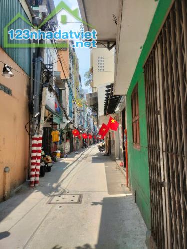[Quận 3] Bán nhà đẹp mới xây trong Nguyễn Đình Chiểu, CMT8, Nguyễn Thượng Hiền, 4PN - 2