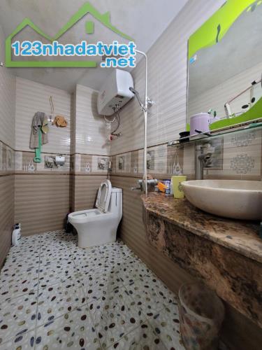 CHỦ TỰ XÂY – NHÀ ĐẸP LONG LANH – CÓ Ô CHỜ THANG MÁY – FULL NỘI THẤT – Ô TÔ TRÁNH –GẦN AEON - 2