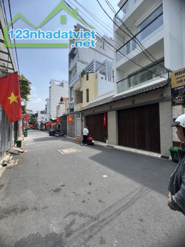 hàng thơm ngay thoại ngọc hầu trung tâm tân phú đường 10m thông thoáng ngang 5 x 25m 3pn