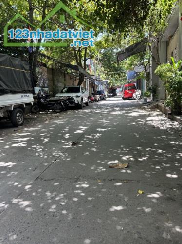 ♪Kiệt 149 Lê Đình Lý Ô tô đậu 50m, 71m2, ngang 5.3m, 2 tầng 4PN, cứng, sạch 3.55 tỷ - 4