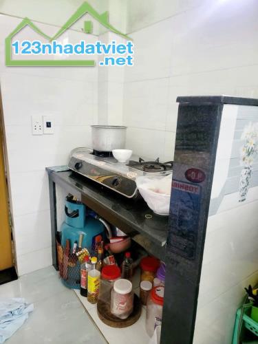 ♪Nhà 2 tầng 2 mê đúc, 1.63 tỷ, Kiệt thẳng ra đường Nguyễn Trãi, Phố Chợ Trung Tâm Hải Châu - 2