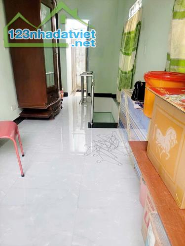 ♪Nhà 2 tầng 2 mê đúc, 1.63 tỷ, Kiệt thẳng ra đường Nguyễn Trãi, Phố Chợ Trung Tâm Hải Châu - 3