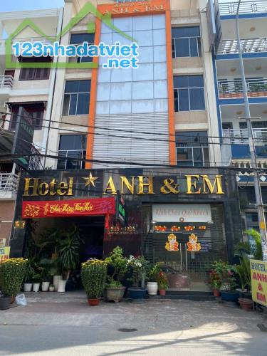 BÁN KHÁCH SẠN 7 TẦNG MẶT TIỀN HÀ HUY GIÁP – THẠNH LỘC, Q.12 - 1