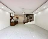 Chính chủ cho thuê căn hộ gia đình 5 tầng, 30m2, 3 ngủ P. Biên Giang