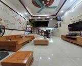 CHỦ TỰ XÂY – NHÀ ĐẸP LONG LANH – CÓ Ô CHỜ THANG MÁY – FULL NỘI THẤT – Ô TÔ TRÁNH –GẦN AEON