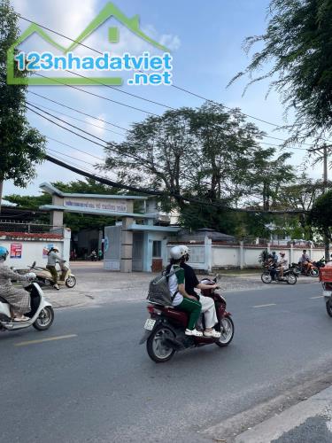 BÁN NHÀ 81m2, NHỈNH 3 TỶ, HẺM 6m, 2 TẦNG, HT45 - LÊ VĂN KHƯƠNG, Q.12 - 5