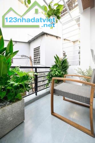 BÁN NHÀ 2 tầng trên đường NGUYỄN VĂN NGHI P1 GÒ VẤP chỉ 2tỷ850 gần Trường ĐH Công Nghiệp 4 - 4
