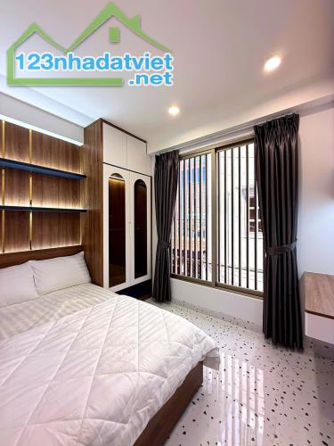 Nhà đẹp ngay Phạm Văn Chiêu, phường 14, Gò Vấp ngang bề thế 5.6m chỉ NHỈNH 4 T.Ỷ - 1