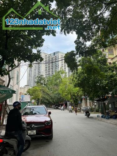 BÁN NHÀ 61 LẠC TRUNG - SIÊU PHẨM, DÂN XÂY TÂM HUYẾT - PL - VỈA HÈ - OTO TRÁNH - 90M2X4T,