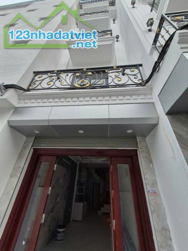 Chốt Nhanh Kẻo Lỡ ! NHÀ 5 Tầng 3 ngủ, Sổ Đỏ Vuông Đẹp, nhà đẹp, HK Hà ĐÔNG - 5
