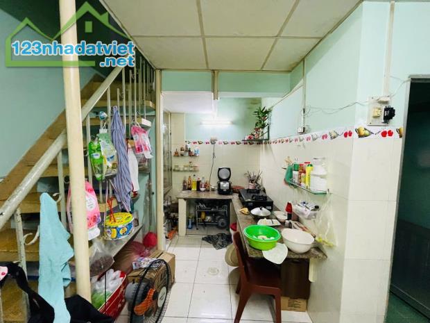 NHÀ HẺM Ô TÔ NGUYỄN KHANH, GẦN SIÊU THỊ COOPMART, 70M2, NGANG 5M, GIÁ CHỈ 4,5 TỶ - 4